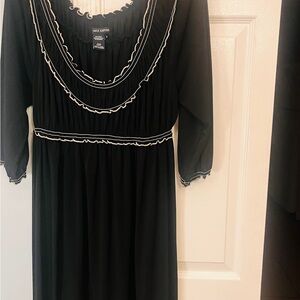 Max Edition Black Midi Dress with White Trim